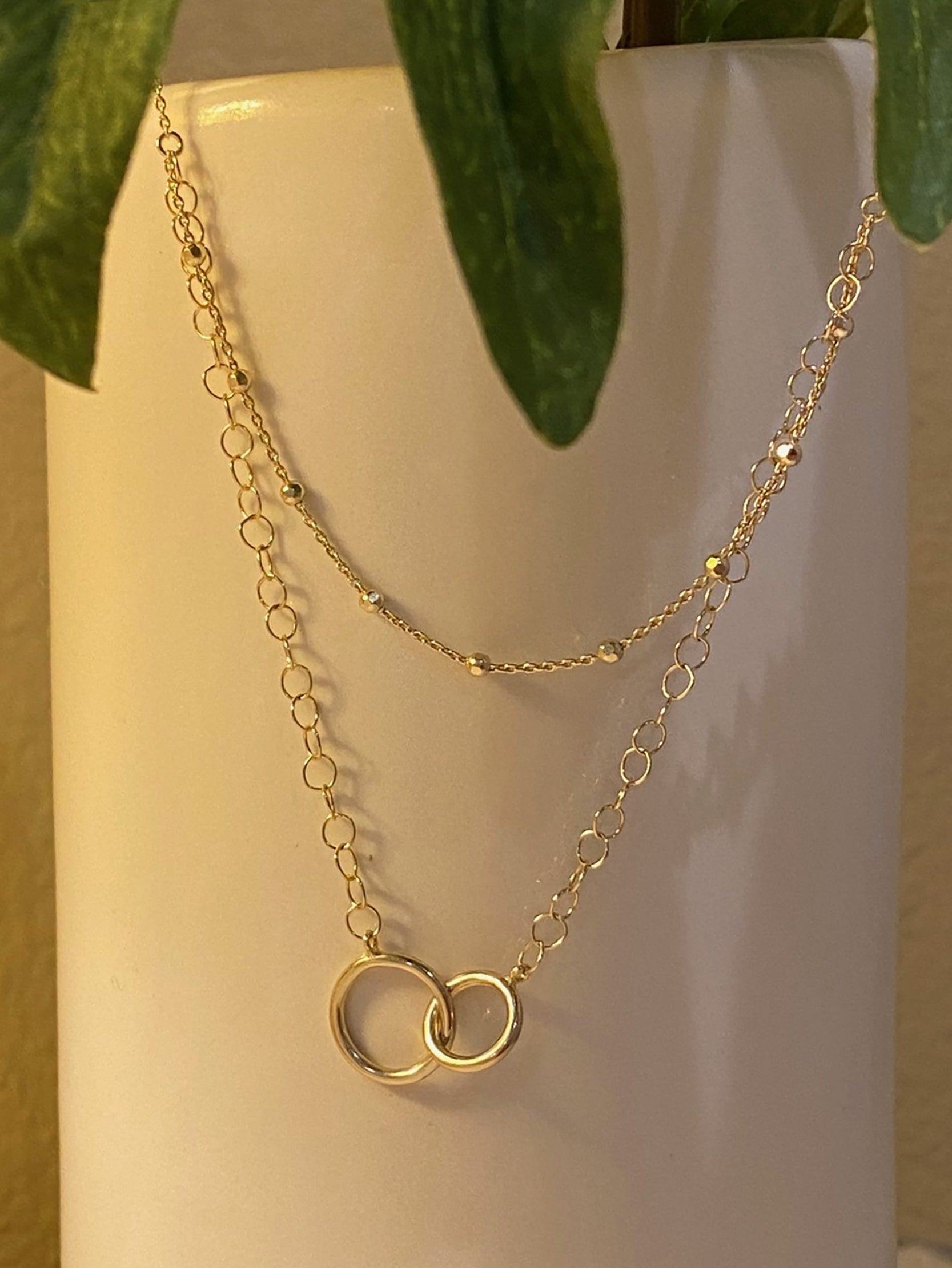 Double Strand Beads Necklace with Interlocking Circles