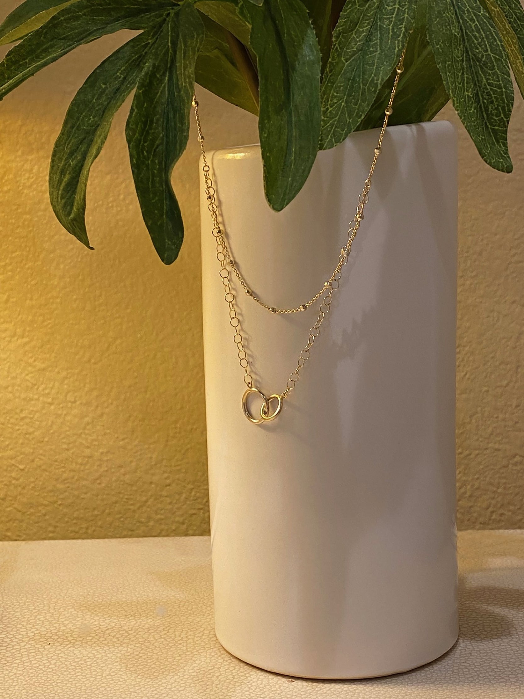 Double Strand Beads Necklace with Interlocking Circles