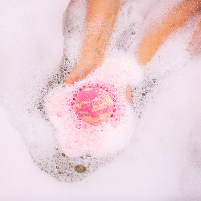 Handmade Tropical Fruit Scent Bath Bombs with Surprise Jewelry Gift, 8oz